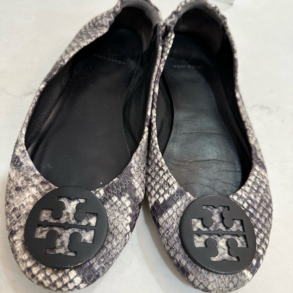 Tory Burch flats size 6 - Picture 1 of 5